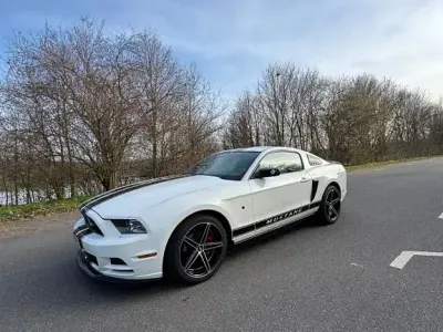 Gebraucht Ford Mustang 309 PS (227 kW) 2013 Weiß Coupé