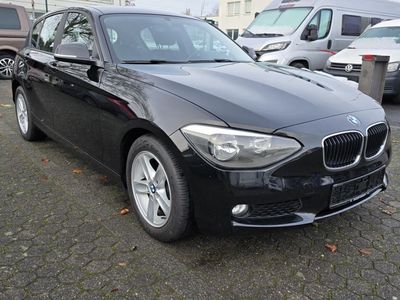 BMW 114