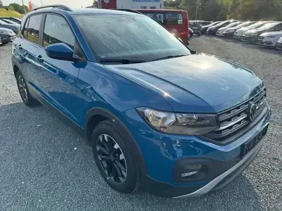 Używany VW T-Cross Trendline 116 KM (85 kW) 2020 Niebieski SUV