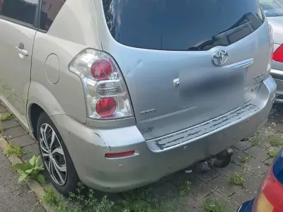 Gebraucht Toyota Corolla Verso 137 PS (100 kW) 2008 Beige Van / Kleinbus
