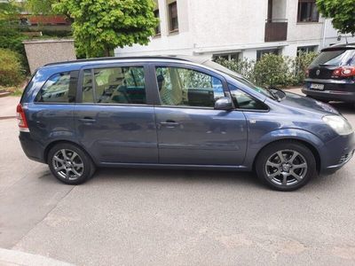 gebraucht Opel Zafira 