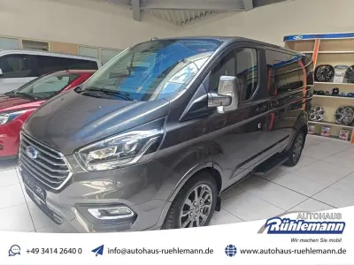 Gebraucht Ford Tourneo Titanium X 185 PS (136 kW) 2021 Grau Van / Kleinbus