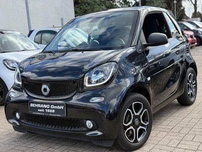 Gebraucht Smart ForTwo Cabrio 90 PS (66 kW) 2017 Schwarz Cabrio