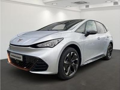 Neu Cupra Born 169 kW (231 PS) 2026 Grau (geyser silver metallic) Kleinwagen