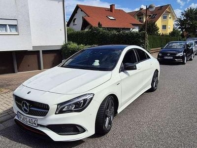 Gebraucht Mercedes CLA250 218 PS (160 kW) 2017 Weiß Limousine