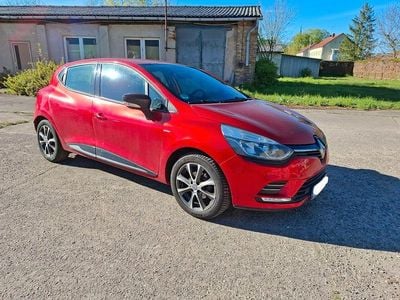 Usata Renault Clio IV LIMITED 73 CV (53 kW) 2017 Rosso Berlina