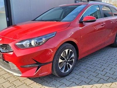Gebraucht Kia Ceed Sportswagon Gold 2025 Rot Kombi