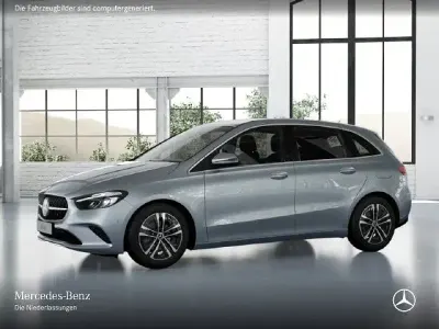 Gebraucht Mercedes B180 Progressive 116 PS (85 kW) 2025 Silber Kleinwagen