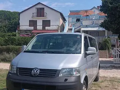 Gebraucht VW Caravelle 131 PS (96 kW) 2004 Van