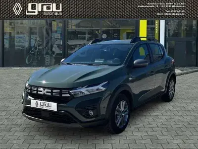 Brugt Dacia Sandero Expression 91 HK (66 kW) 2023 Grøn Hatchback