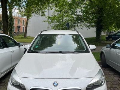 gebraucht BMW 216 2er Active Tourer D Sport Line