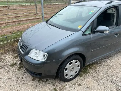 Gebraucht VW Touran 101 PS (74 kW) 2005 Grau Van / Kleinbus