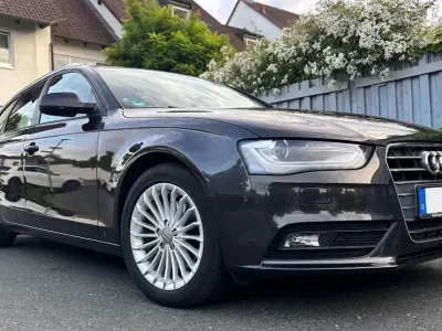 Gebraucht Audi A4 Ambition 170 PS (125 kW) 2013 Grau Kombi