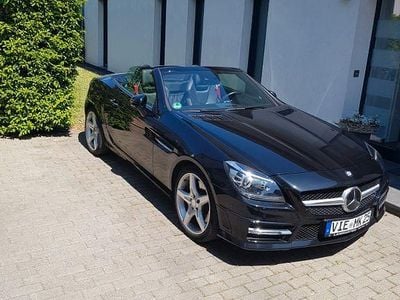 Gebraucht Mercedes SLK200 AMG 184 PS (135 kW) 2014 Schwarz Cabrio