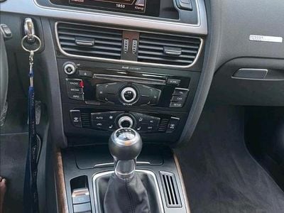 Blau Gebraucht 2012 Audi A5 Comfort Coupé | 10.200 € (Guter Preis)