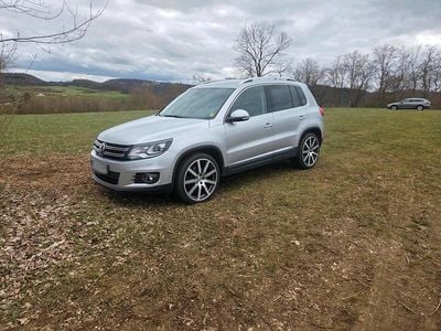 Gebraucht VW Tiguan 160 PS (117 kW) 2014 Silber SUV