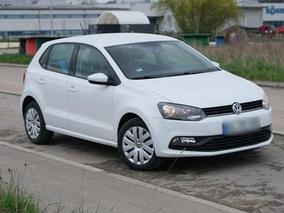 Usado VW Polo Trendline 75 HP (55 kW) 2015 Branco Citadino