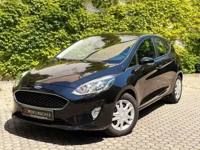 Gebraucht Ford Fiesta Cool & Connect 101 PS (74 kW) 2019 Schwarz Kleinwagen