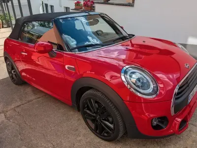 Gebraucht Mini ONE 102 PS (75 kW) 2020 Rot Kleinwagen