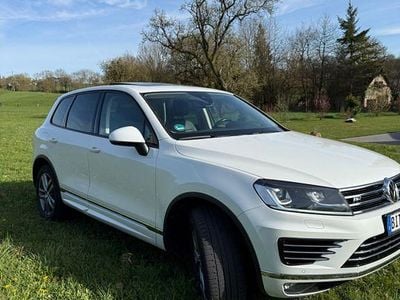 Gebraucht VW Touareg R-line 262 PS (192 kW) 2015 Weiß SUV