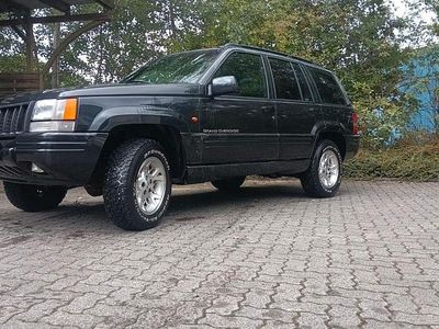 Second-hand Jeep Grand Cherokee Limited 241 CP (177 kW) 1998 Negru SUV