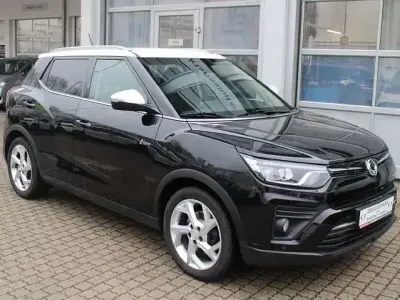 Usata SsangYong Tivoli 163 CV (119 kW) 2021 Nero SUV