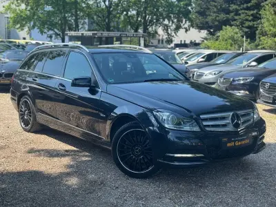 Gebraucht Mercedes C200 AMG line 184 PS (135 kW) 2012 Schwarz Limousine