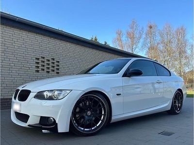 Gebraucht BMW 325 M Sport 218 PS (160 kW) 2008 Weiß Coupé