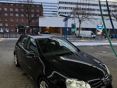 Usata VW Golf V 102 CV (75 kW) 2007 Nero Berlina