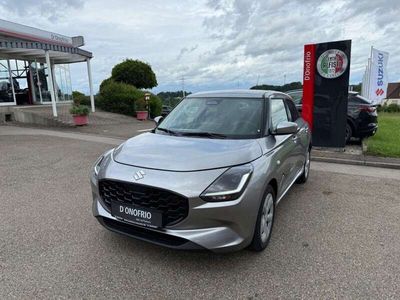 Premium silver metallic Neu 2025 Suzuki Swift Comfort Kleinwagen | 21.990 €