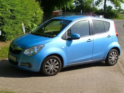 Gebraucht Opel Agila Edition 86 PS (63 kW) 2008 Blau Kleinwagen