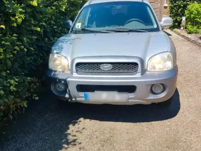 Gebraucht Hyundai Santa Fe 113 PS (83 kW) 2004 Silber SUV