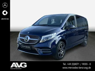 Usata Mercedes V300 Avantgarde Edition 237 CV (174 kW) 2022 Blu Monovolume