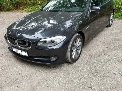 Gebraucht BMW 523 204 PS (150 kW) 2010 Grau Limousine