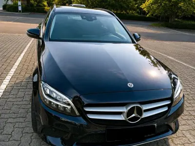 Gebraucht Mercedes 200 160 PS (117 kW) 2021 Blau Kombi
