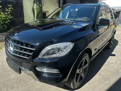 Gebraucht Mercedes ML350 258 PS (189 kW) 2013 Schwarz SUV