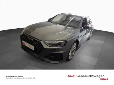 Gebraucht Audi RS4 Comfort 450 PS (330 kW) 2024 Daytonagrau perleffekt Kombi