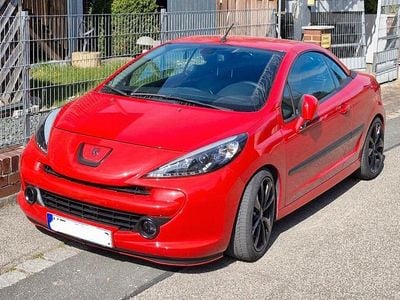 Rot Gebraucht 2008 Peugeot 207 CC Sport Cabrio | 3.900 € (Fairer Preis)
