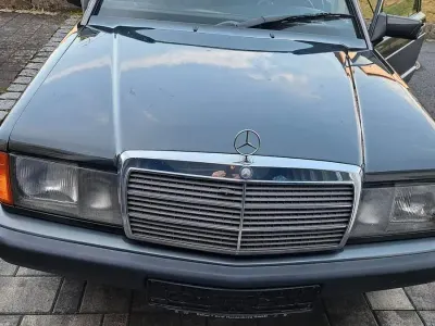 Occasion Mercedes 190 94 ch (69 kW) 1992 Noir Berline