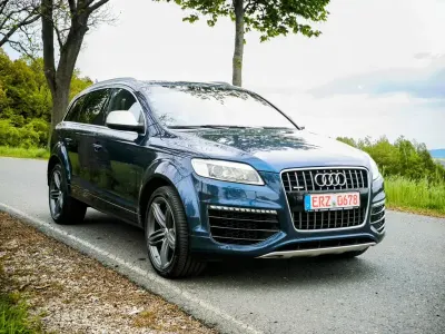 Używany Audi Q7 Sport 500 KM (367 kW) 2008 Niebieski SUV