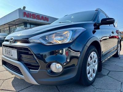 Gebraucht Hyundai i20 Active 90 PS (66 kW) 2018 Schwarz Kleinwagen