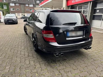 Gebraucht Mercedes C350 AMG 224 PS (164 kW) 2009 Schwarz Kombi