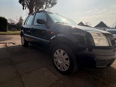 Gebraucht Ford Fusion 75 PS (55 kW) 2005 Blau Kleinwagen