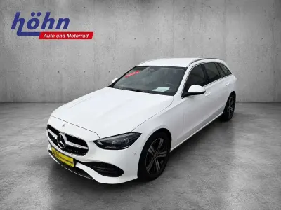 Gebraucht Mercedes C180 170 PS (125 kW) 2025 Polarweiss  unilack Kombi