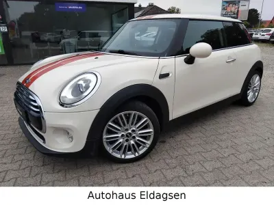 Gebraucht Mini Cooper 136 PS (100 kW) 2015 Weiß Kleinwagen