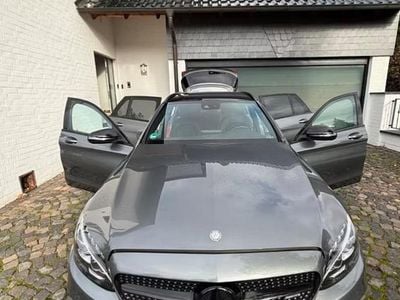 Grau Gebraucht 2016 Mercedes C43 AMG AMG Kombi | 32.500 € (Teuer)