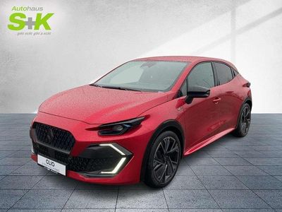 Absolutrot Neu 2025 Renault Clio V Esprit Alpine Limousine | 29.790 € (Etwas zu teuer)