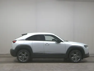 Gebraucht Mazda MX30 106 kW (145 PS) 2020 Weiss SUV