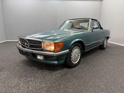 Gebraucht Mercedes SL300 179 PS (131 kW) 1987 Grün