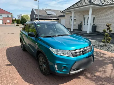 Usata Suzuki Vitara Club 120 CV (88 kW) 2016 Blu SUV